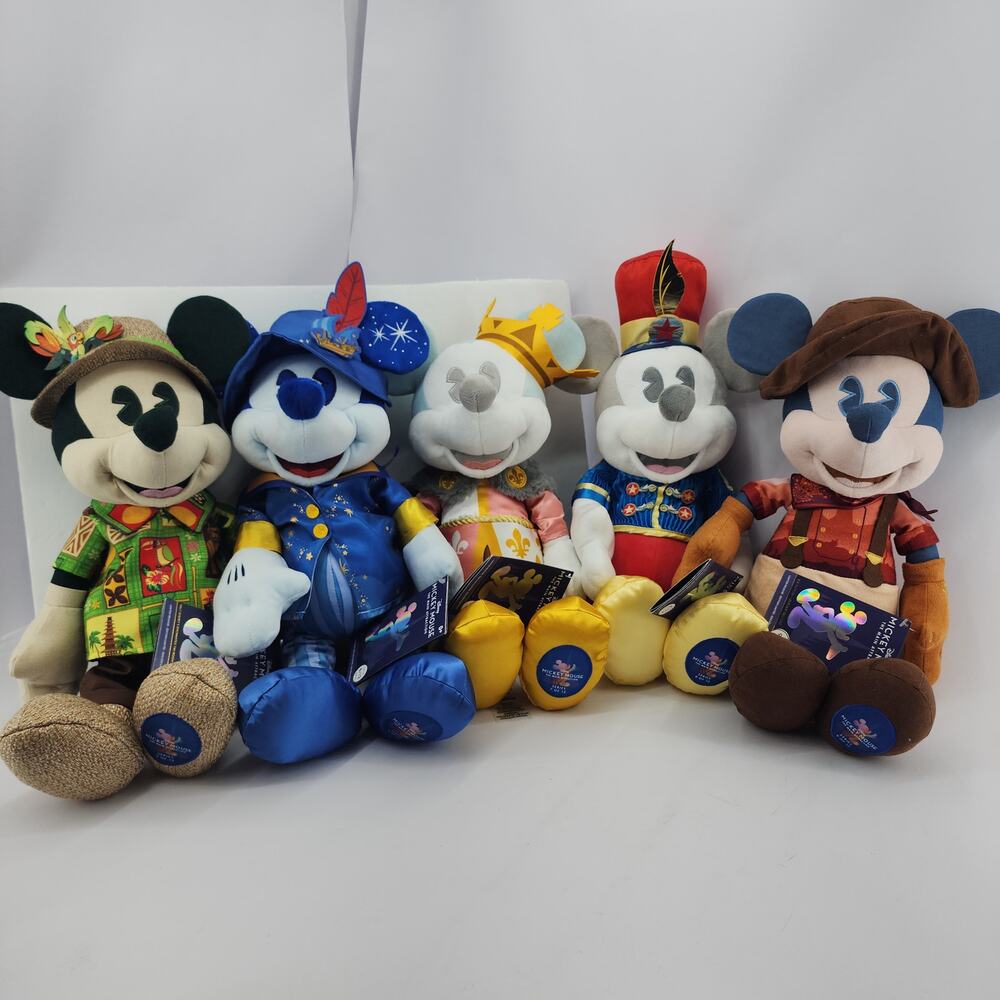 Walt Disney World 50th Mickey Mouse Set of 5